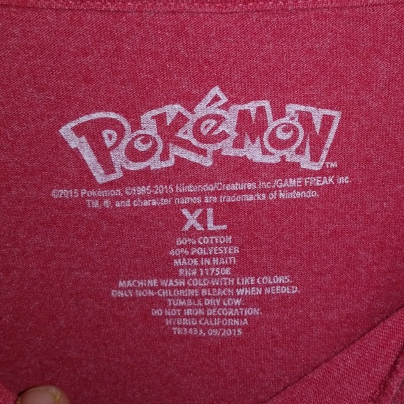 Pokemon T-shirt - Picture 3 of 4